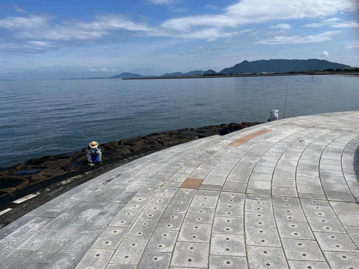 Guesthouse紫雲 Kanonji Exterior foto