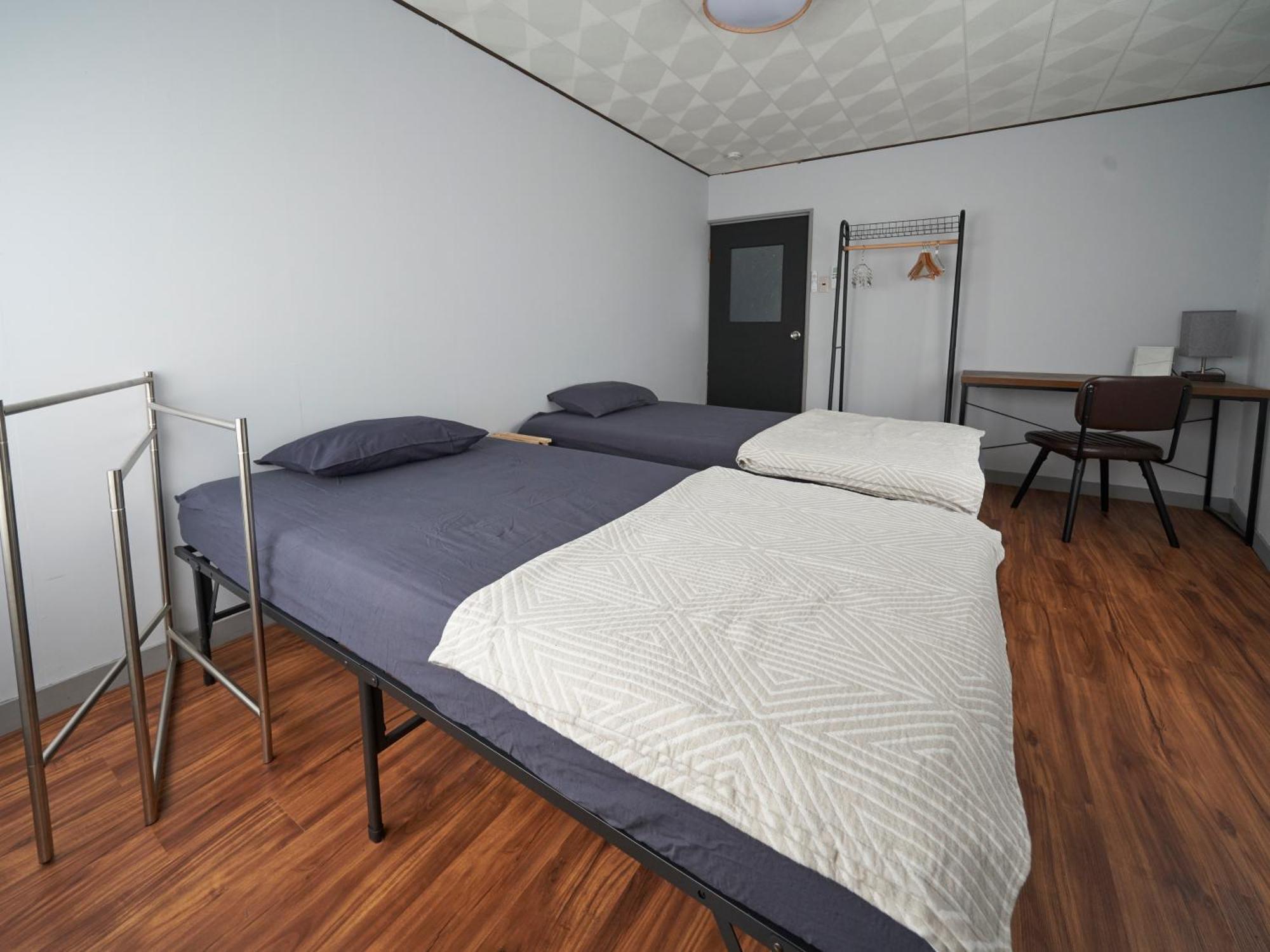 Guesthouse紫雲 Kanonji Exterior foto