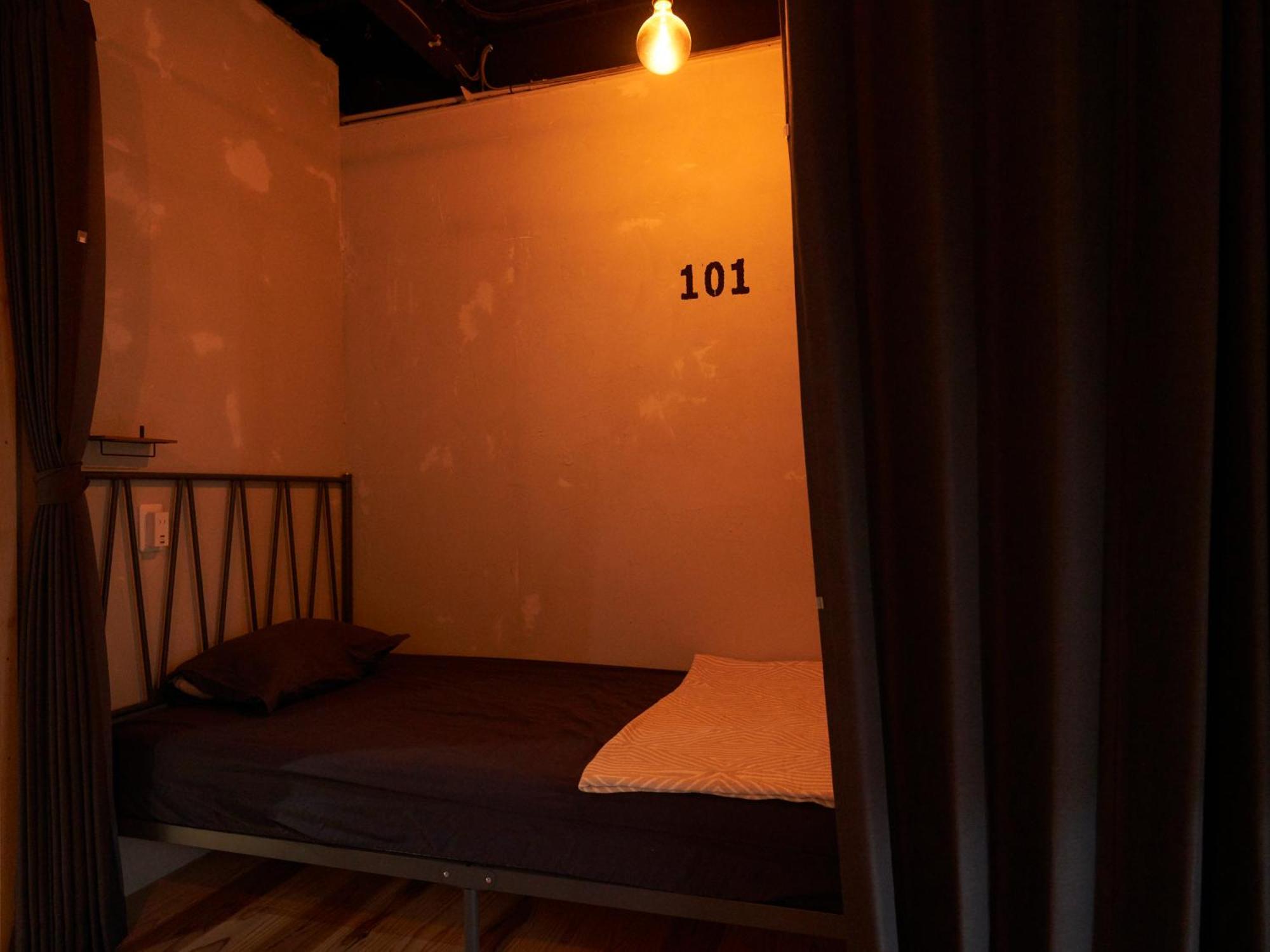 Guesthouse紫雲 Kanonji Exterior foto